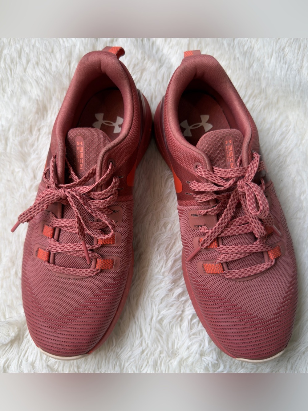 Under Armour HOVR Rise Women Athletic Training Shoes Dusty Rose Sneakers Size 8